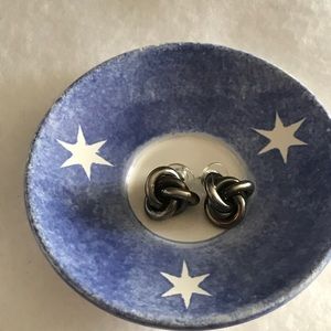 Vintage Eighties Gunmetal Gray Knot Post Earrings